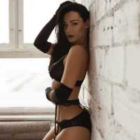 Yenişehir'deki Genç ve Enerjik Escort Kız: Selin